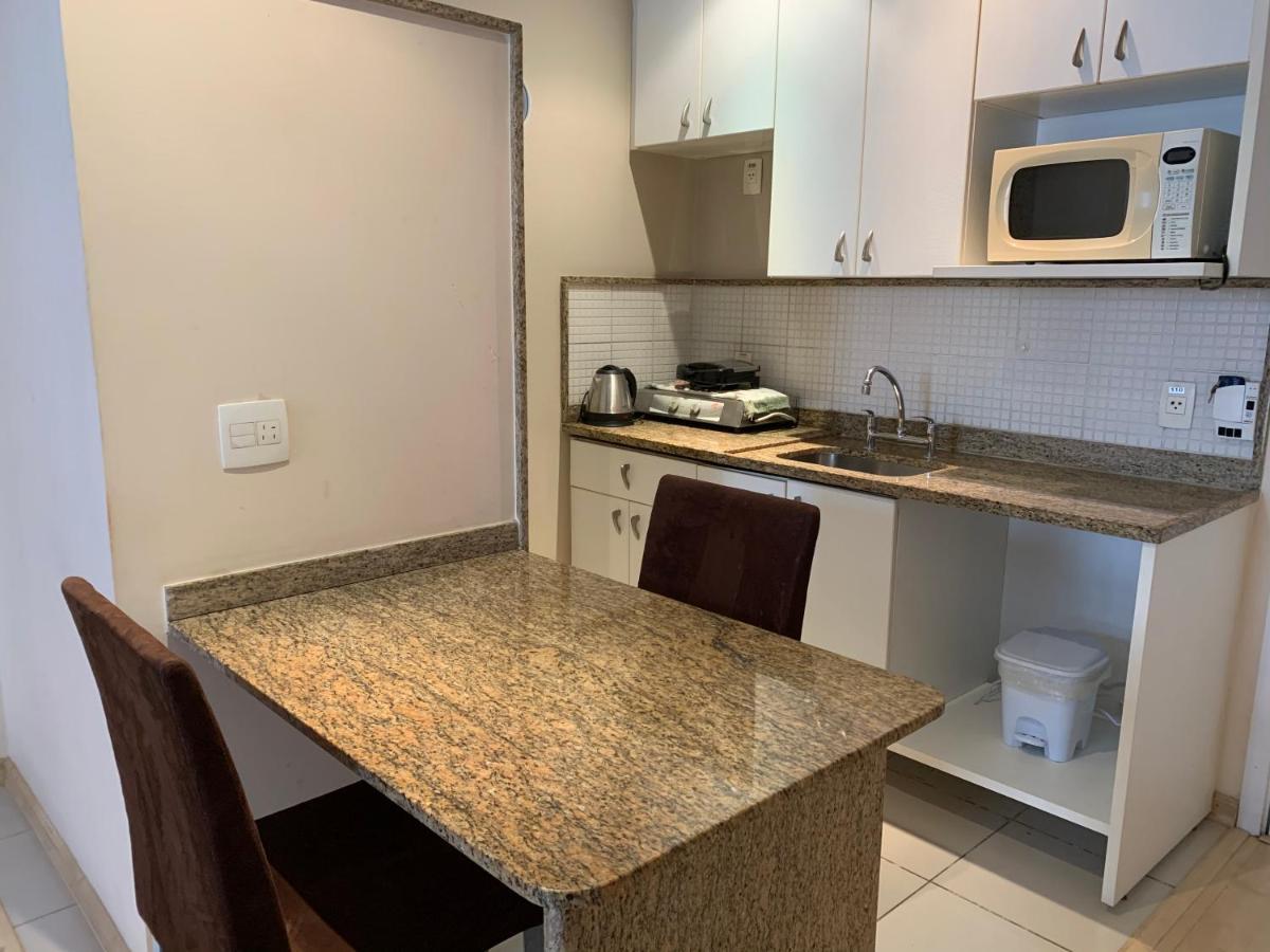 Residencial Com Servicos 45 Metros Decorado Com Sala, Suite E Cozinha Na Quadra Da Praia De Copacabana Rio de Janeiro Bagian luar foto